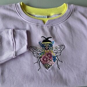 Country Store Lavender Embroidered Bee Crewneck‎ Sweatshirt XL